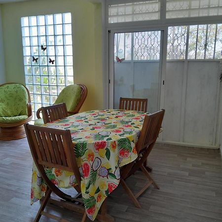 Ferienwohnung Les Manguiers Sainte-Anne  Exterior foto